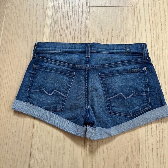 7ForAllMankind Cuffed Denim Shorts, Size 27, like new - Picture 2 of 3